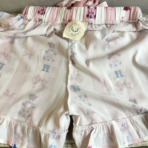 Coquette pink stripe shorts velvet feel tie bloomers feminine - Picture 7 of 9